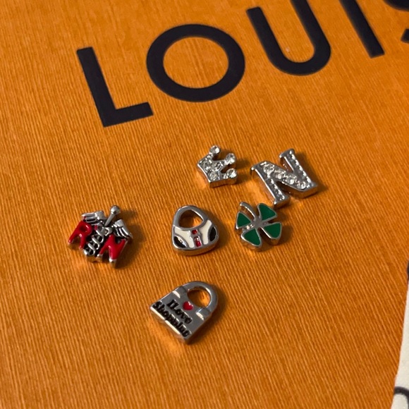 Origami Owl Jewelry - Origami Owl Silver Charms Nurse Theme I Love Shopping RN Crown Lucky Charm Purse